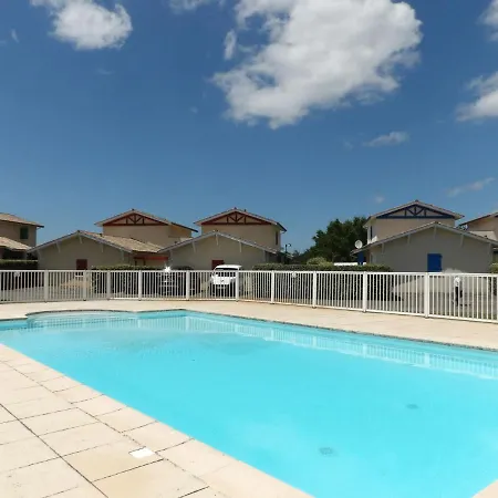 Apartment Les Jardins De L'ocean By Interhome *